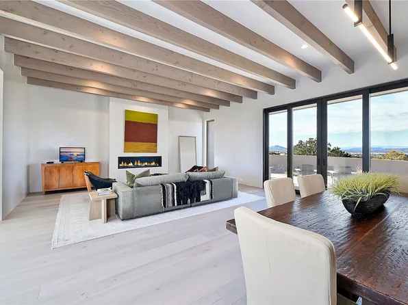14 Camino Alazan, Santa Fe, NM 87506