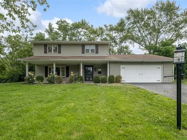 204 Saundra Ct, Dayton, OH 45430