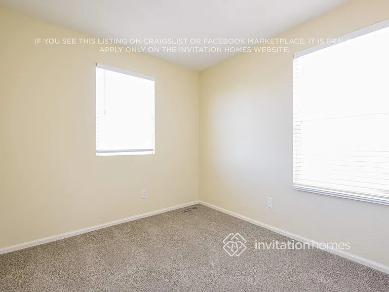 729 Canyon Ln — Photo 15
