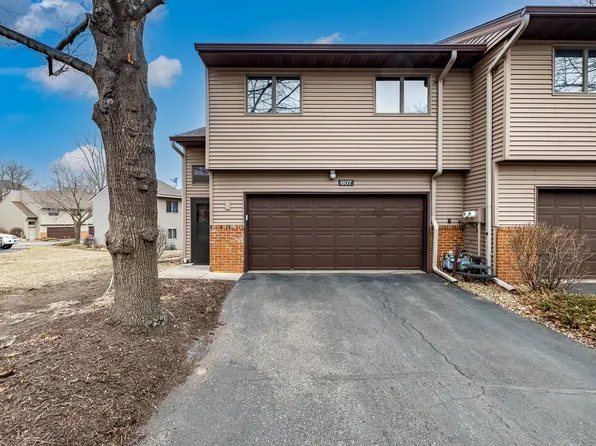 607 Dorland Rd S, Maplewood, MN 55119