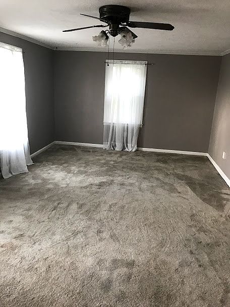 2nd image of 2585 Northmore Dr