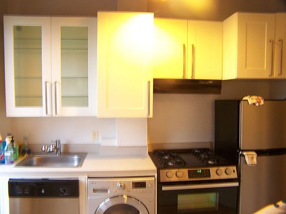 2nd image of 169 Prospect Park W APT 4