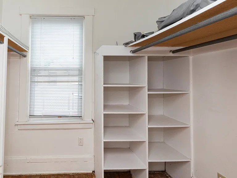333 Montgomery St #2 — Photo 9