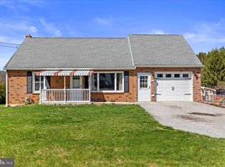 113 Church St, Seven Valleys, PA