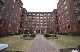 2nd image of 11314 72nd Rd APT 4J