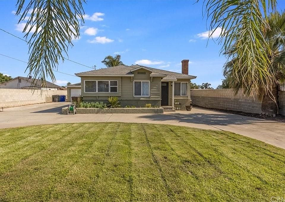 1st image of 14973 Yucca Ave