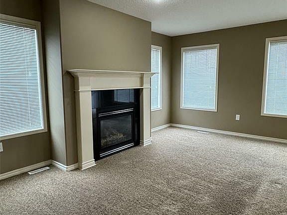 3rd image of 3101 E Tregarva Dr #22