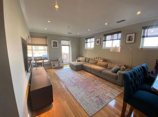 402 9th St APT E2B, Hoboken, NJ 07030