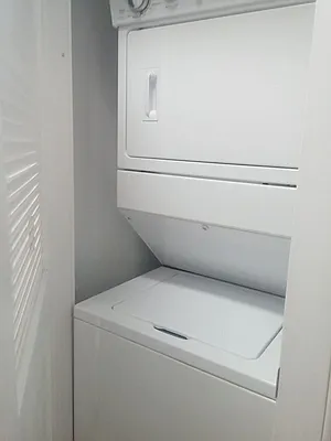 Rented by Bohemia Realty Group | media 11