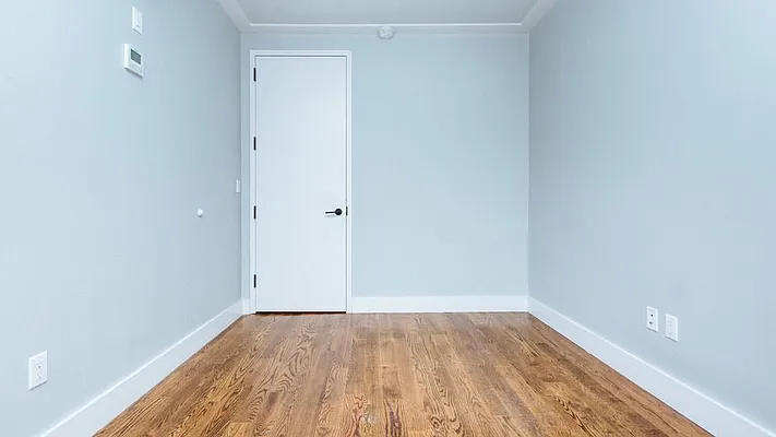 Rented by Nooklyn NYC LLC | media 41