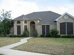1225 Devonshire Dr, Desoto, TX 75115
