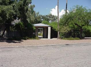 3047 E Blacklidge Dr #6, Tucson, AZ 85716