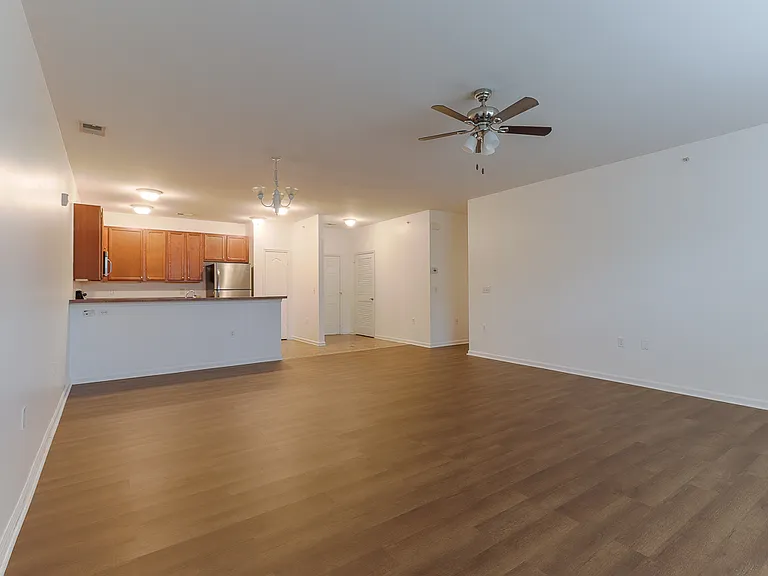 5212 Nuthall Dr #103 — Photo 7