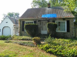 19323 Drake Rd, Strongsville, OH 44149