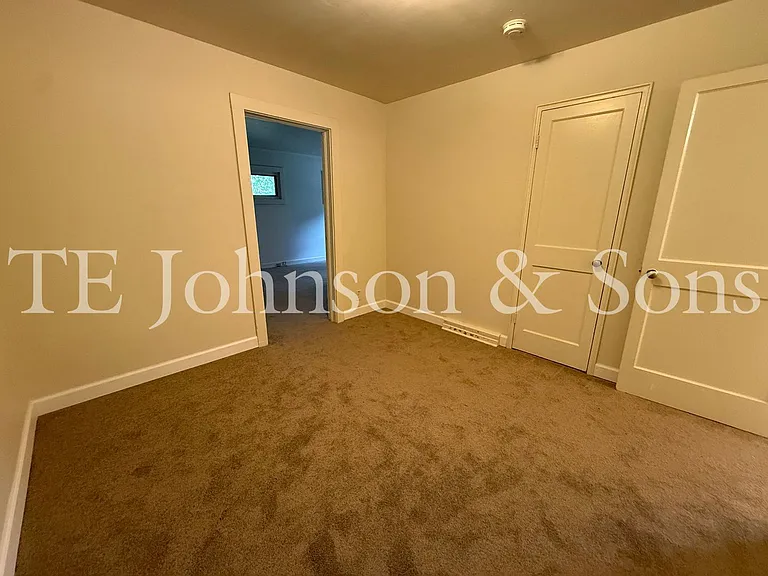 3616 Harvard Rd — Photo 19