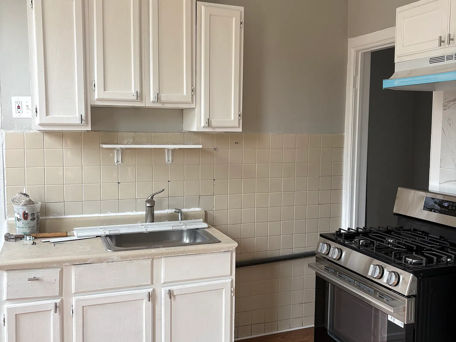 2 bed, 800 sqft, $1,400 — Photo 3