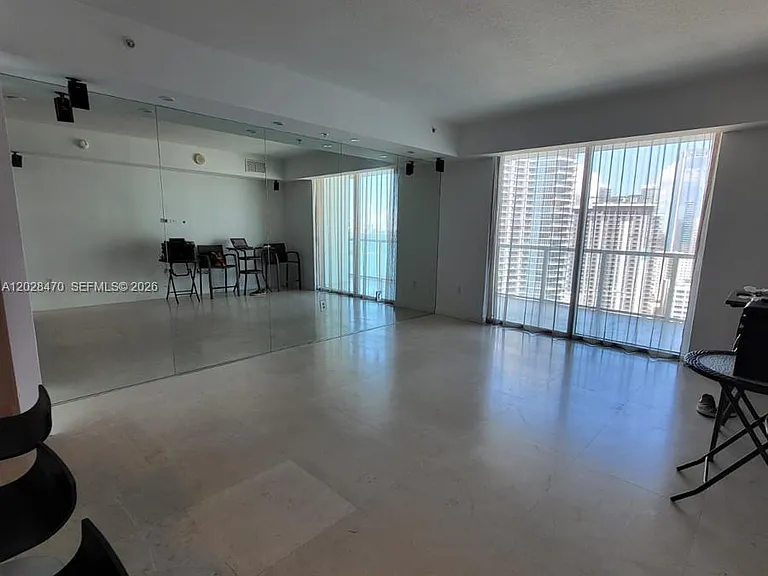 1900 N Bayshore Dr #2415 — Photo 14