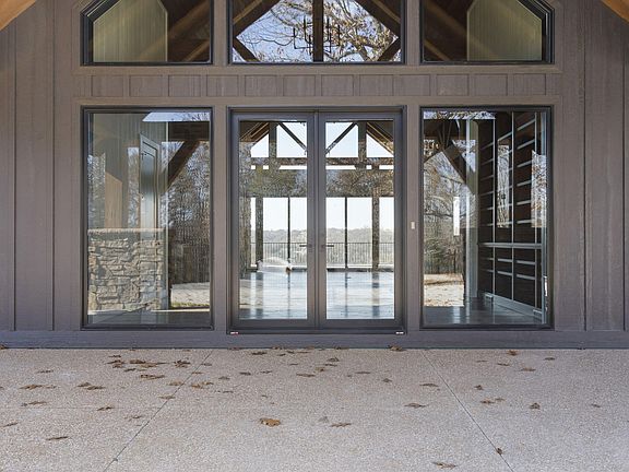 4th image of 168 Brookside Drive