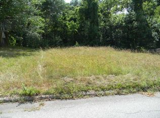 120 Jewel St, Thomasville, NC 27360