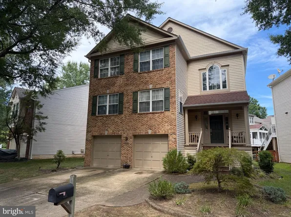 6622 Castle Bar Ct, Alexandria, VA 22315