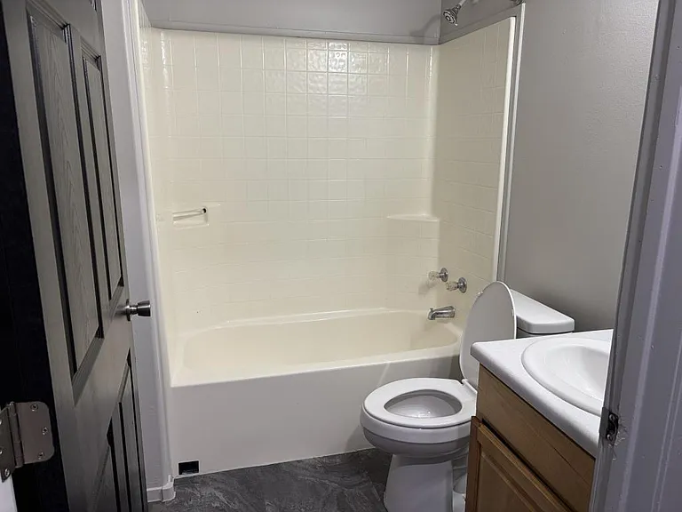 1219 W Choctaw St #23A — Photo 16