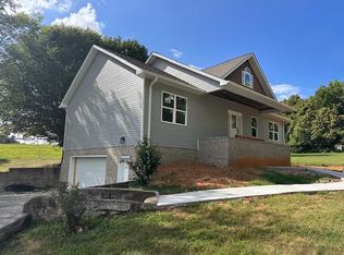 4434 Rickman Rd, Cookeville, TN 38506