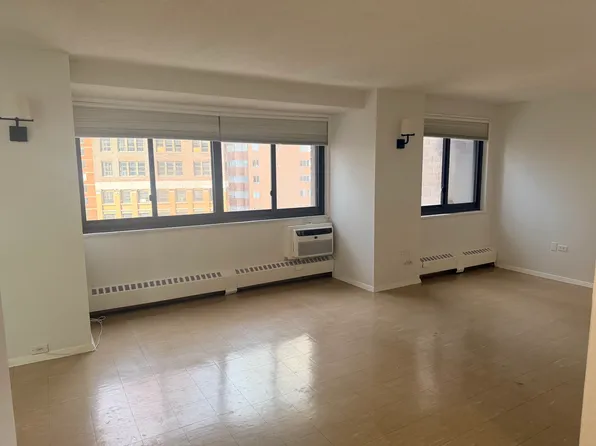 77 Fulton Street image 1 of 9