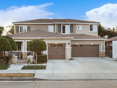 877 Claremont Ave, Sanger, CA, 93657