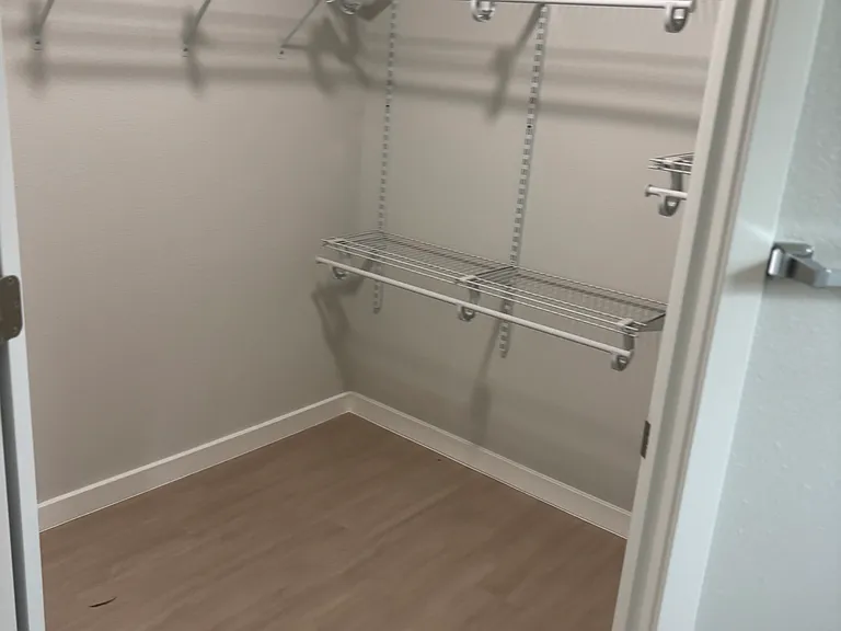 Sandcastle Pines Apartments — Photo 22