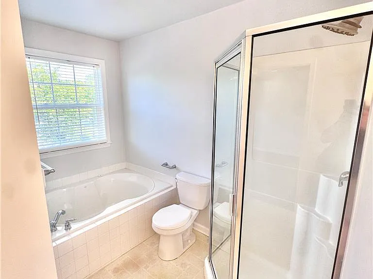 309 Maple Ct — Photo 16