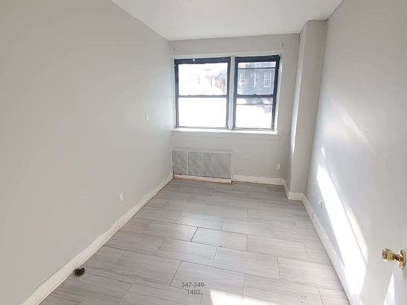 2nd image of 405 E 16th St #5L