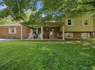1439 Lyons Rd, Amelia, OH 45102
