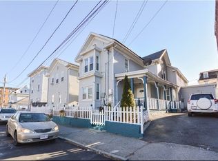 94 Summer St, Lawrence, MA 01840