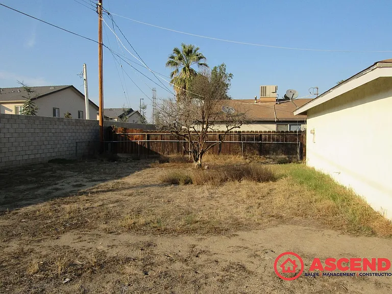 2623 Van Buren Pl — Photo 16