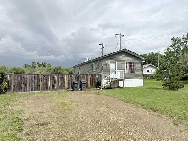 1st image of 4920 52nd Ave