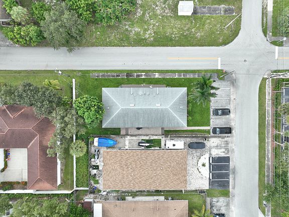 3rd image of 96 SE 3rd Ave #A