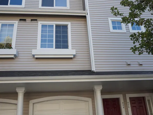 2080 132nd Ave SE APT 808, Bellevue, WA 98005