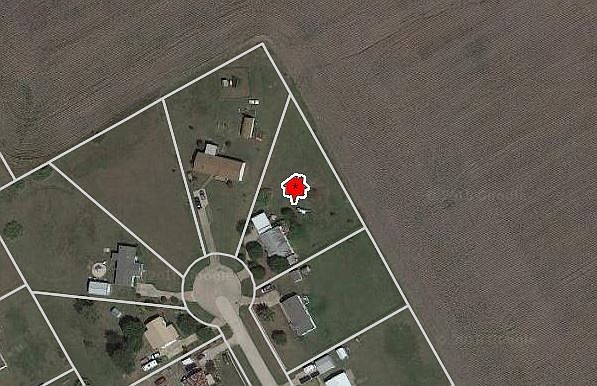 1st image of 132 Squires Ct