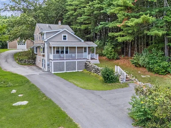 131 Main St, North Chelmsford, MA 01863