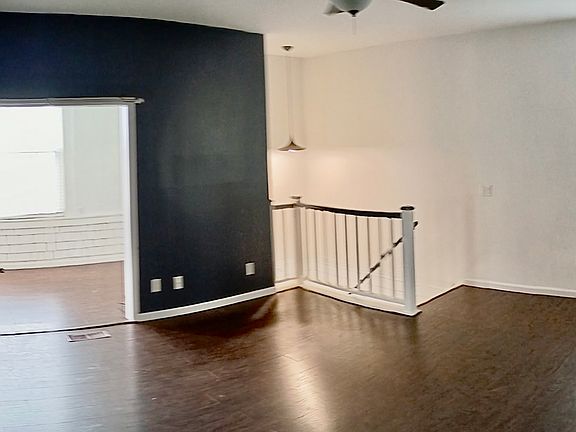 2nd image of 432 E Main St #B