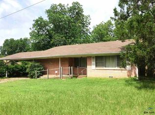 701 N Motley Dr, Overton, TX 75684