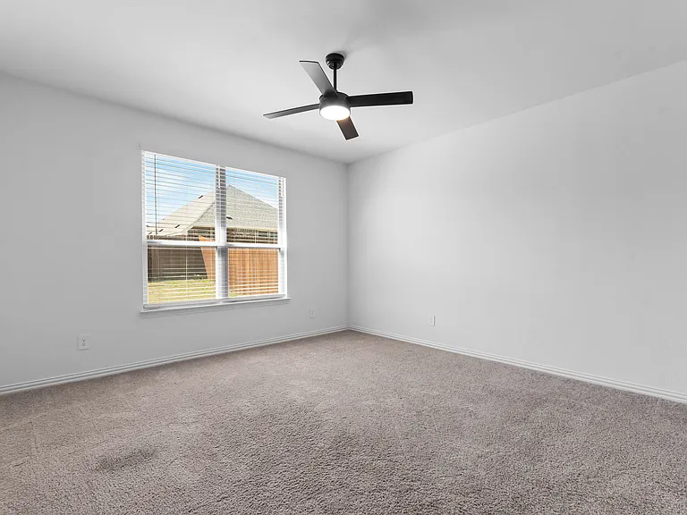 1227 Stockton Trl — Photo 15