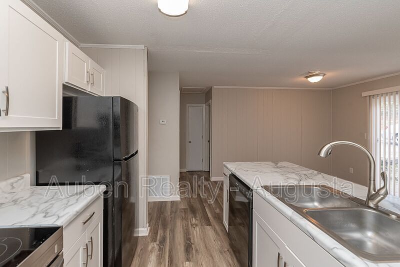 1st image of 2311 Walden Dr APT D-1