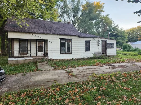 413 Hardwicke Ave, Kansas City, MO 64161