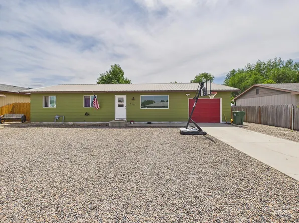 815 NW 2nd St, Fruitland, ID 83619