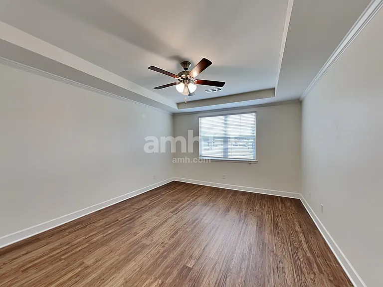 5068 Trailwater Dr — Photo 8