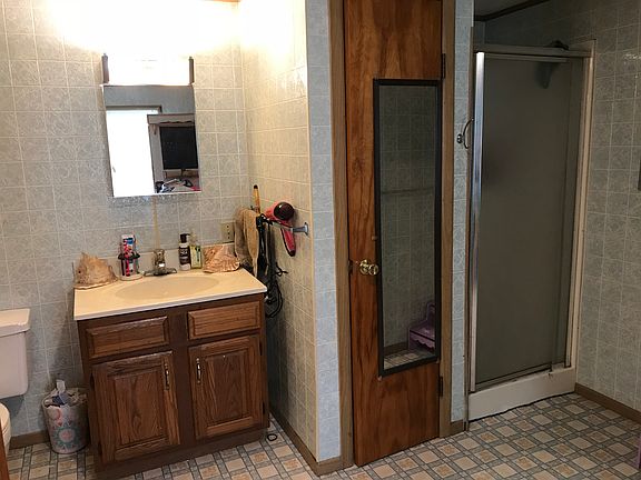 Downstairs bath