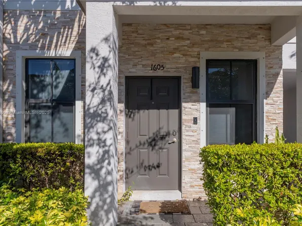 1605 SW 28th St #1605, Fort Lauderdale, FL 33315