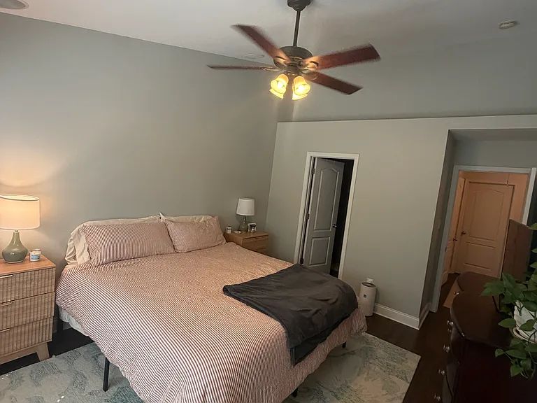 301 Hurston Cir — Photo 13
