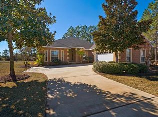 1618 Brushed Dune Cir, Freeport, FL 32439
